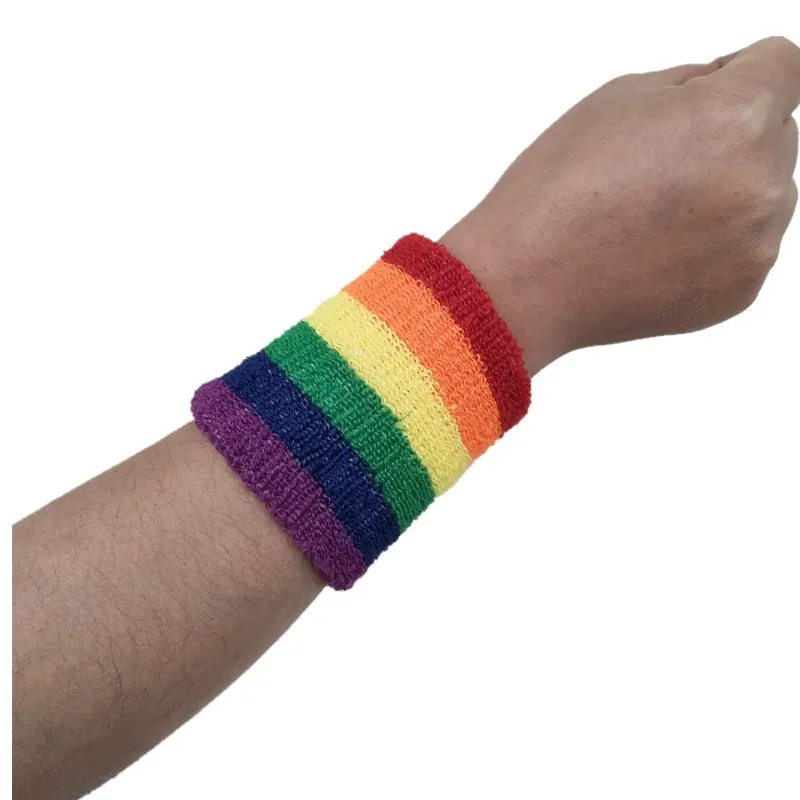 Bracelets et bandeau de sport LGBT arc-en-ciel – Image 4