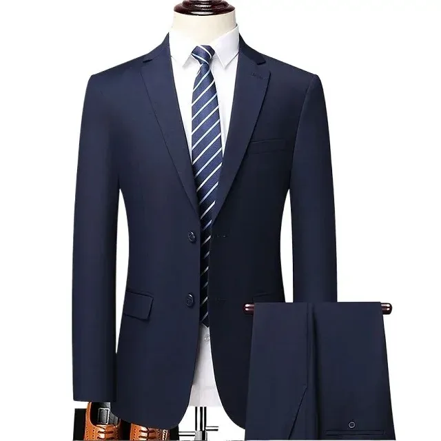 Costume de mariage de luxe