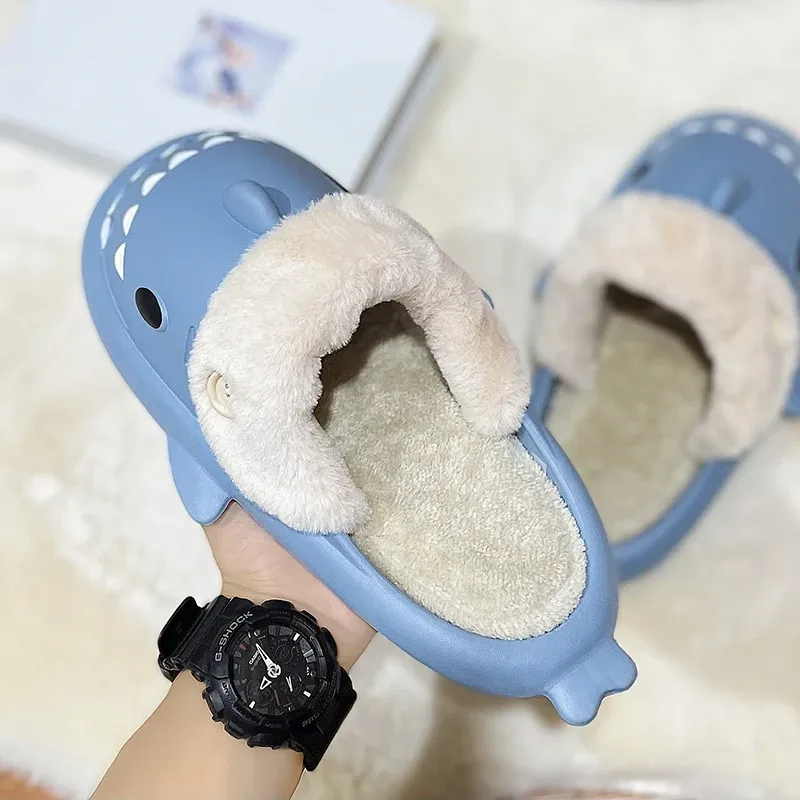 Pantoufles Requin Bleu Polaire – Image 6