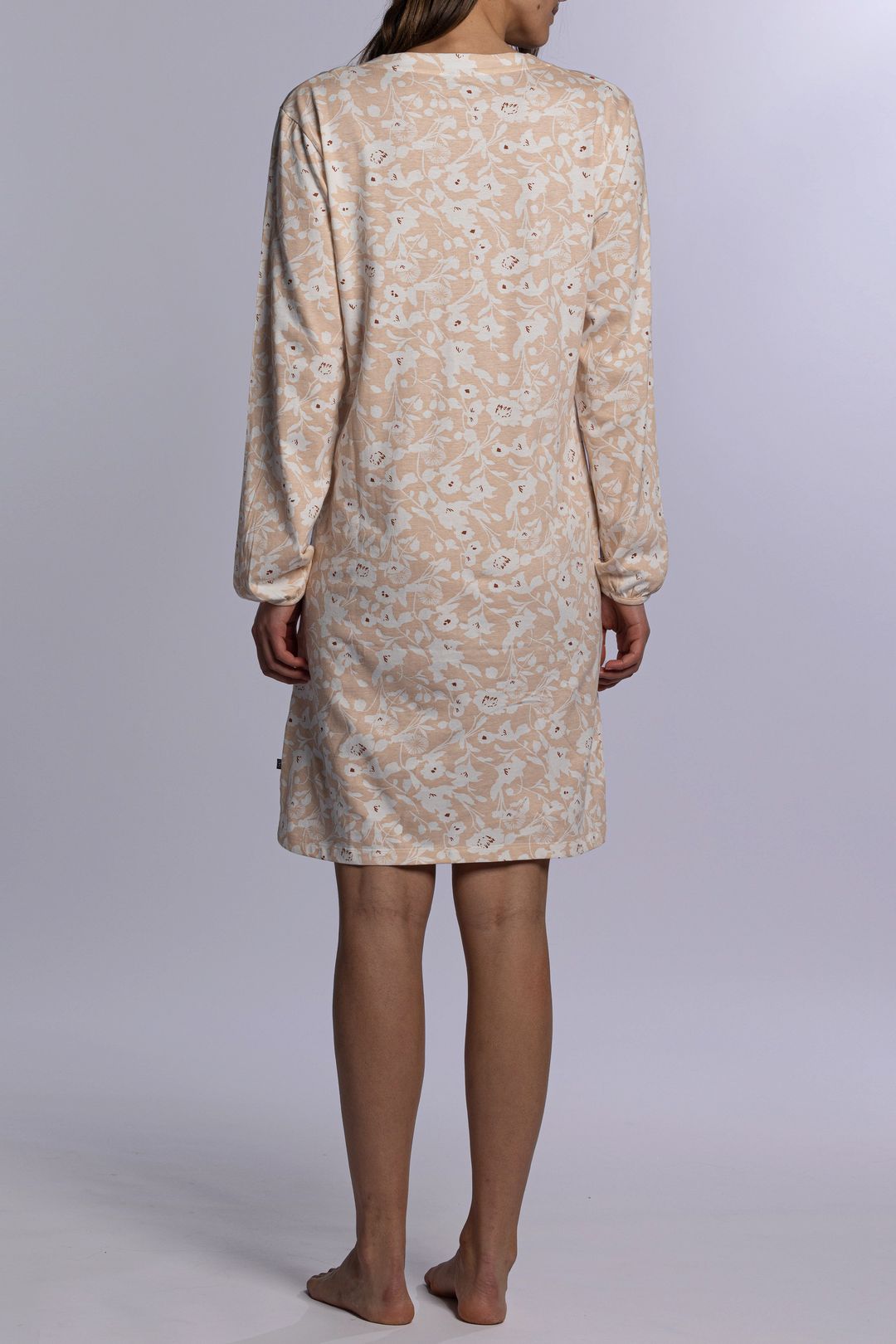 Chemise de nuit beige à motif floral Teccia by Canat – Image 3