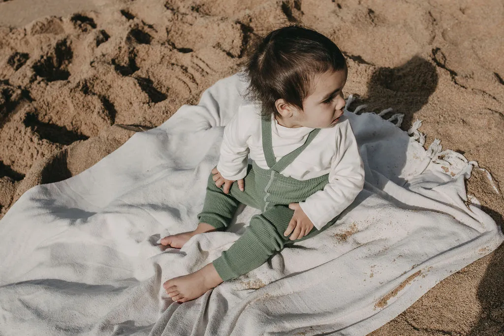 Collant à bretelles sans pieds | Matcha Latte – Silly Silas – Image 6