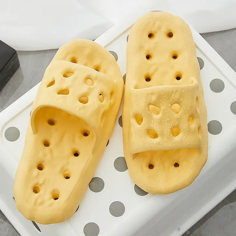 Claquette Confortable Style Gruyère