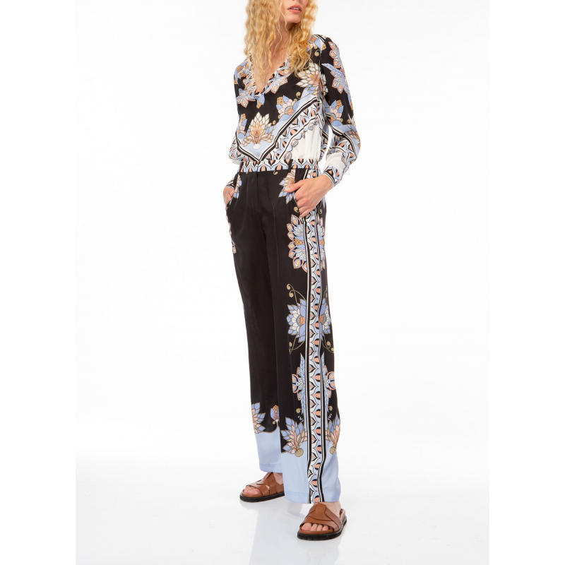 Pantalon imprimé foulard noir lavande – Image 2