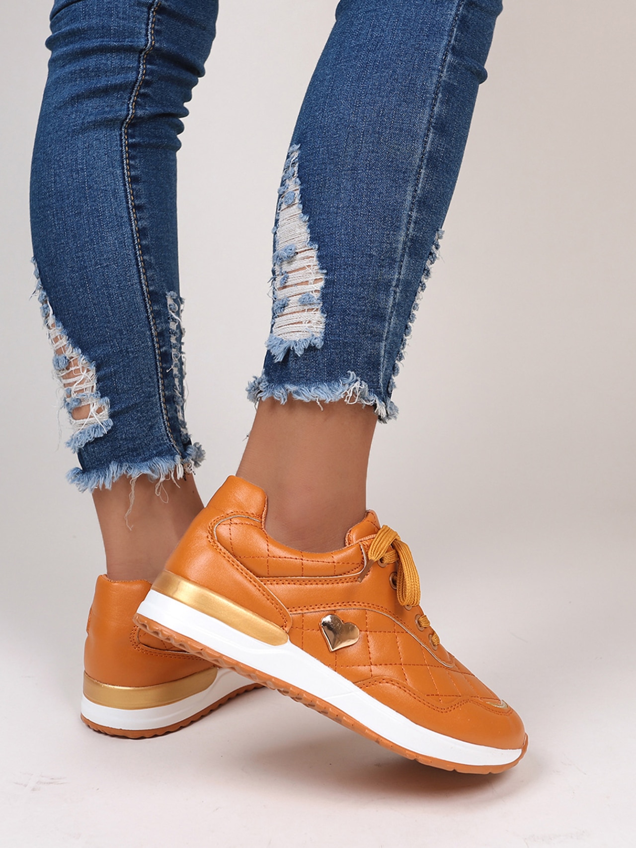 Chaussures orthopédiques oranges à lacets pour femme – Image 5