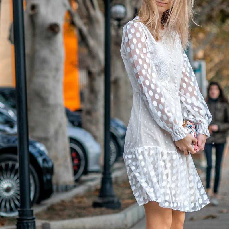 Robe vintage en dentelle à pois – Image 3