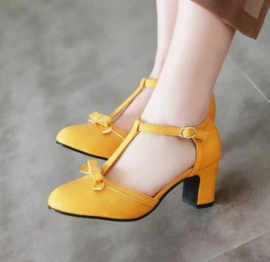 Chaussures Vintage pour femme en jaune – Image 3