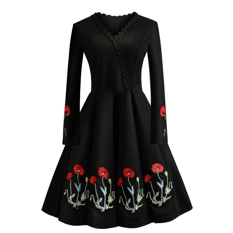 Robe guinguette avec broderie coquelicot