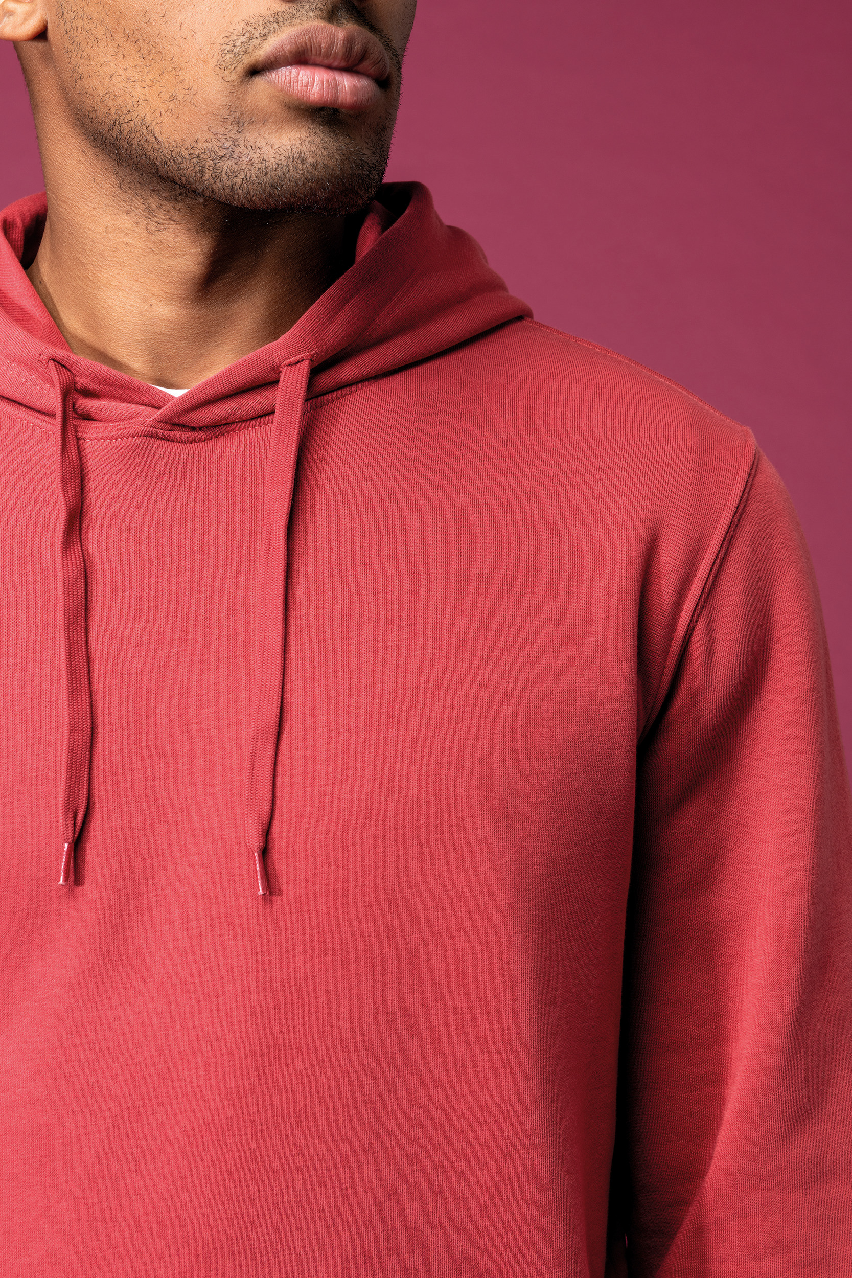 Sweat-shirt écoresponsable à capuche homme – Image 9