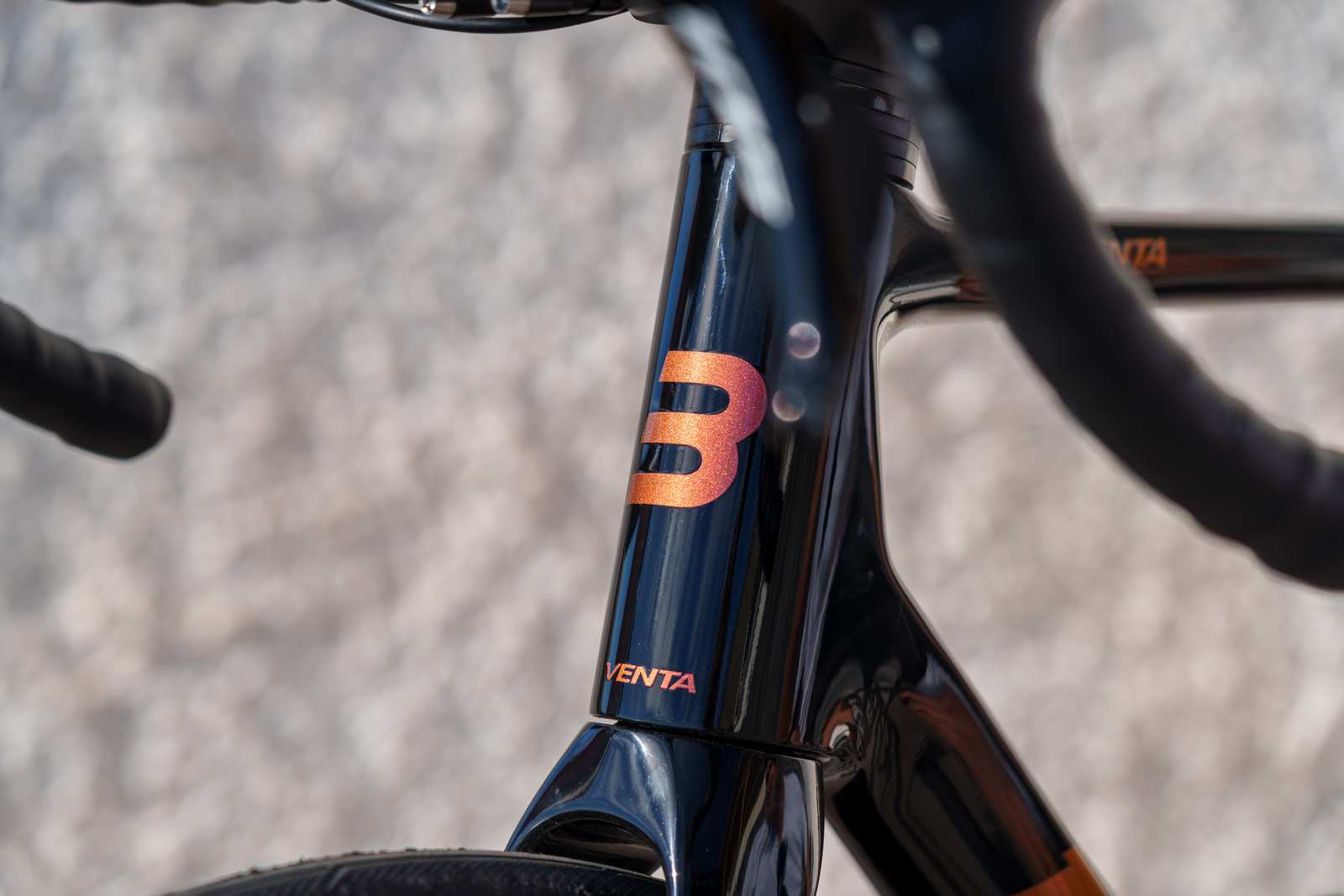 Basso Venta R – 2024 – Magma Black / Noir – Image 4