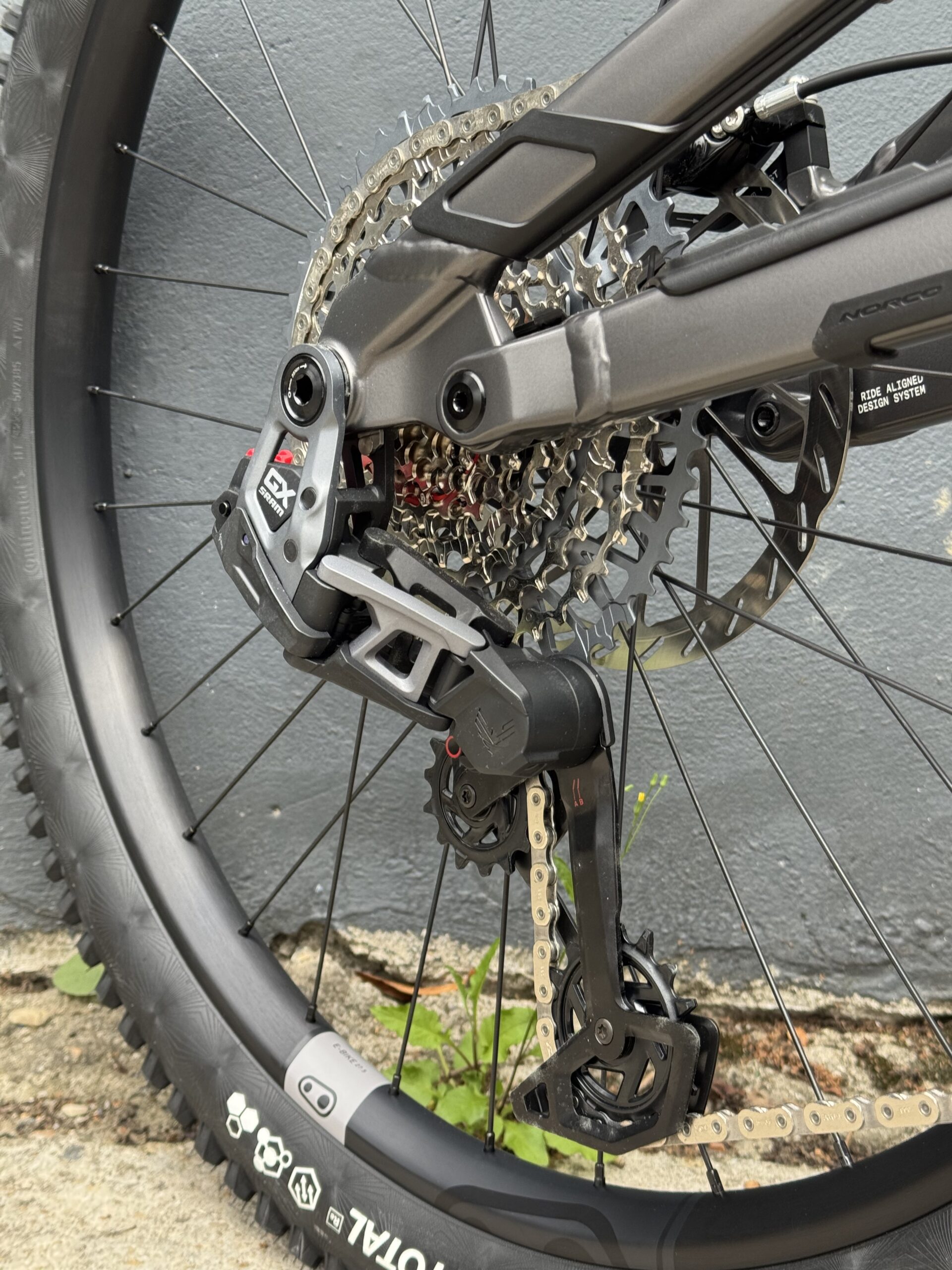 NORCO Range VLT C1 Carbone 2024 Bosch – Purple – Image 8