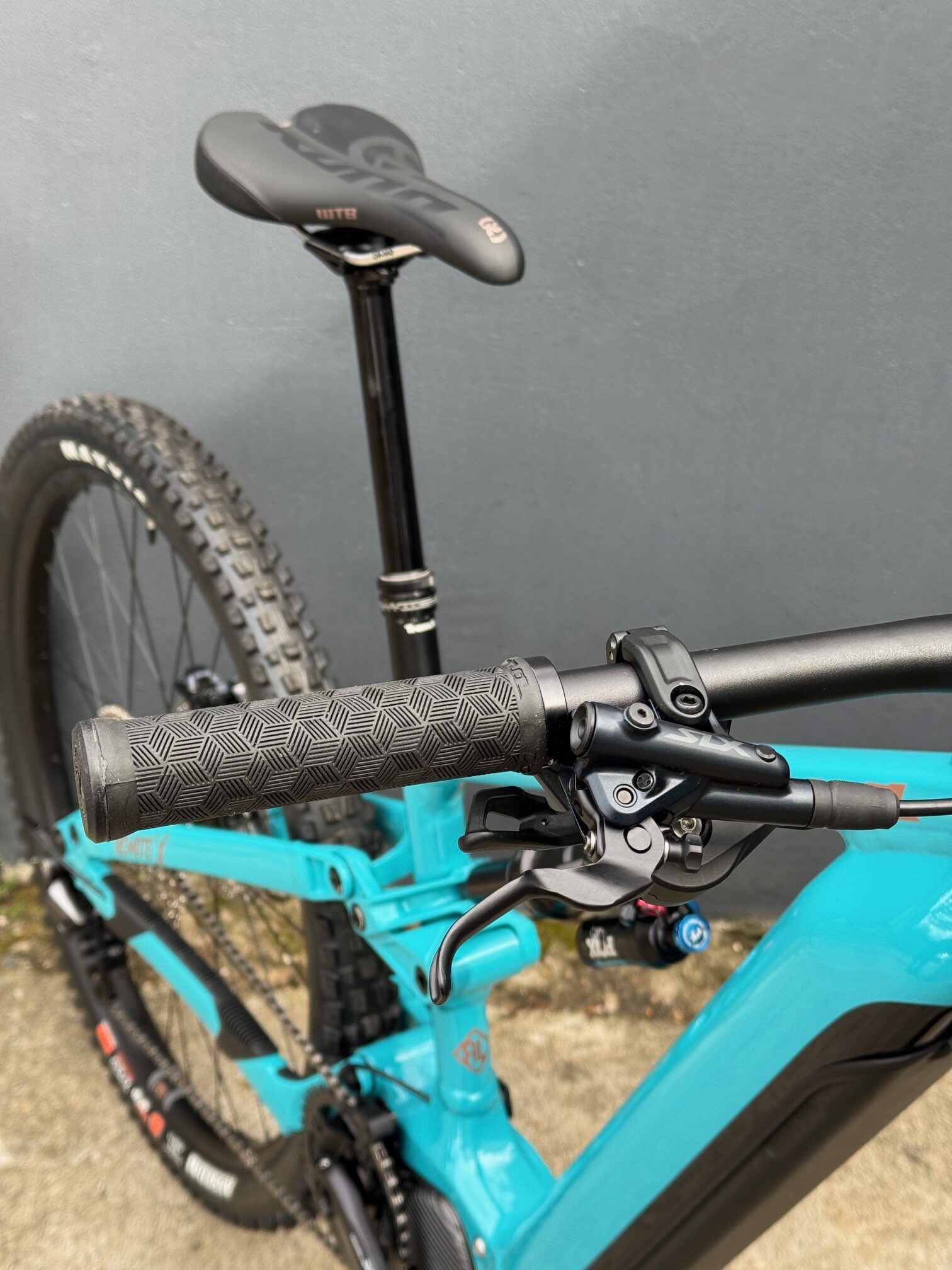 KONA Remote X – 2025 – Gloss Viridian Blue – Image 5