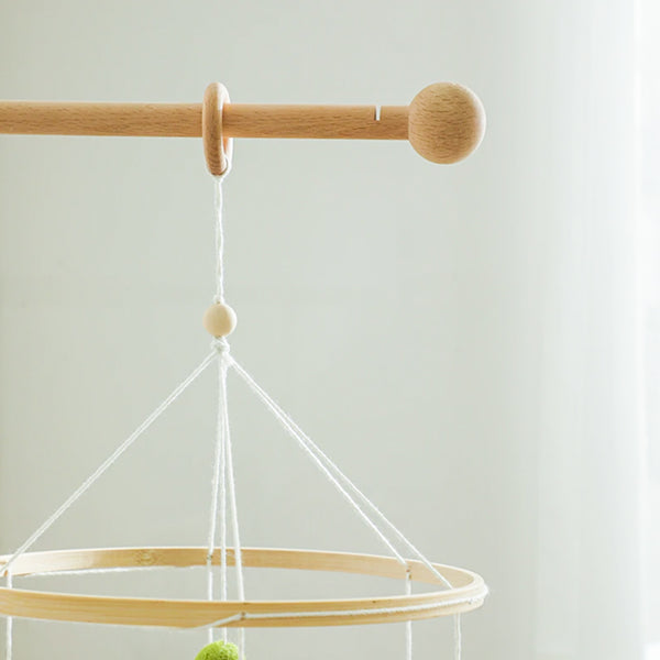 Support mobile bébé en bois rond – Image 5