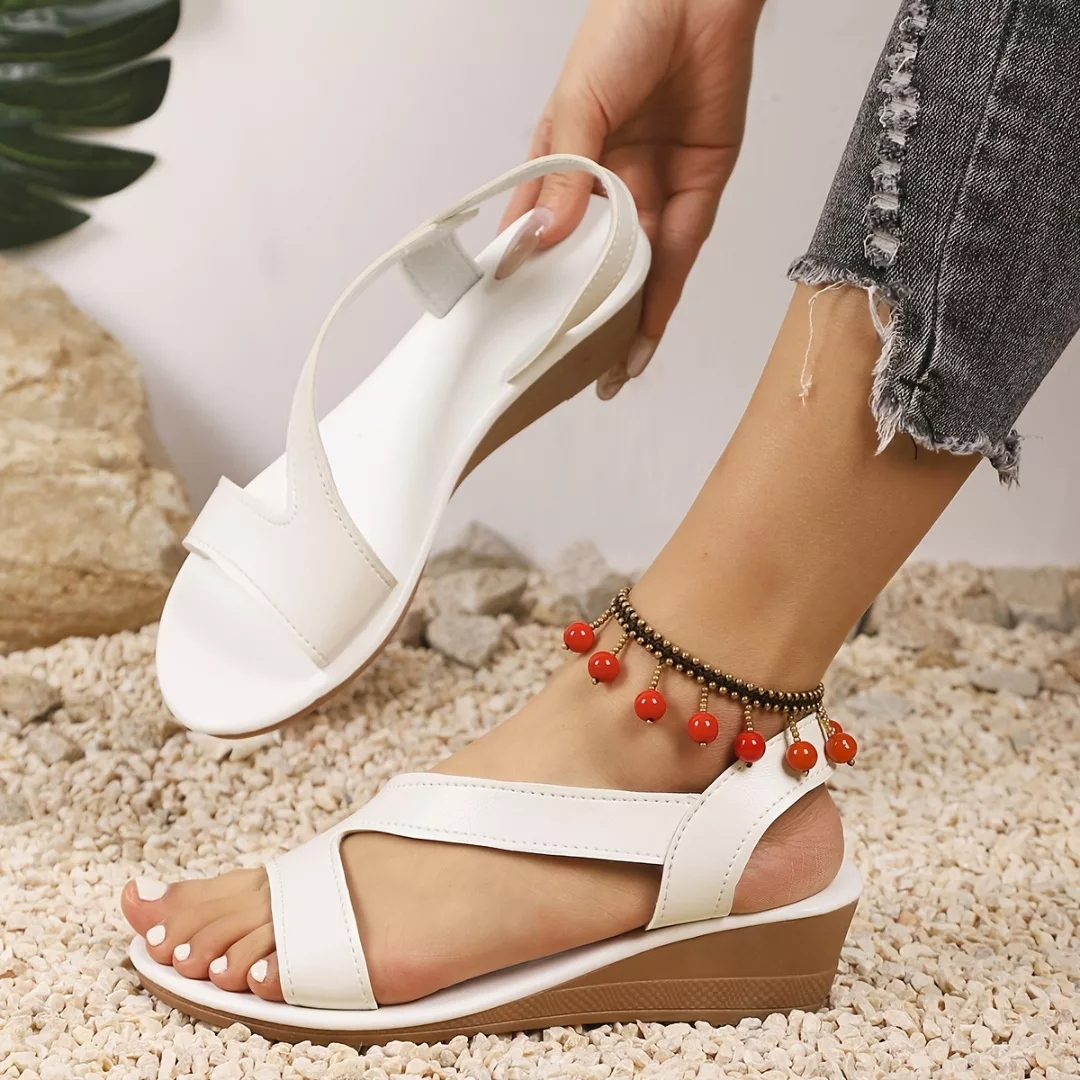 Sandales compensées femme élégantes confort – Look chic et pieds légers tout l’été – Talon stable et idéal pour marcher longtemps – Image 2